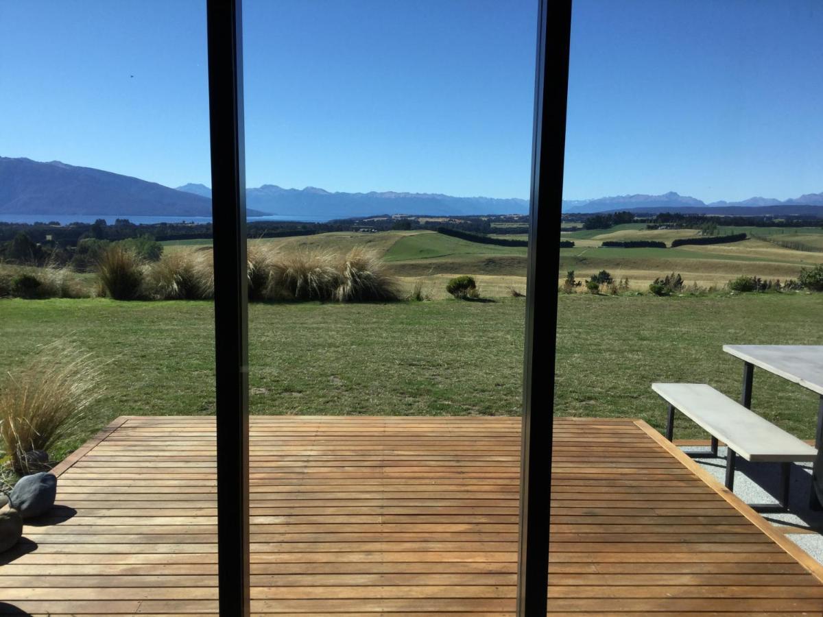 Villa Fiordland Eco-Retreat -- Panoramic Views -- Hot Tub Te Anau Exterior foto